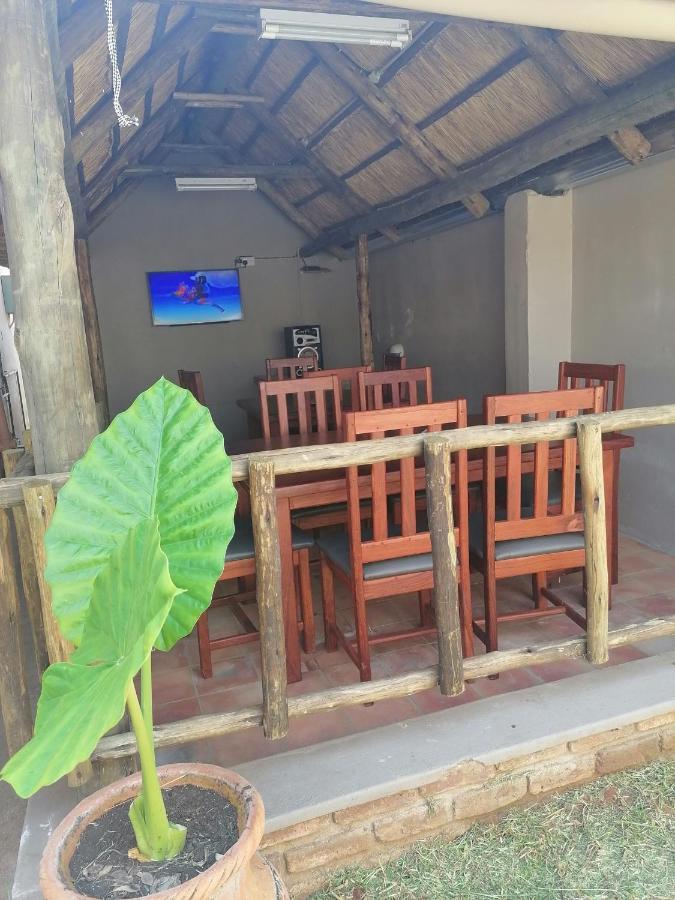848 Guest House วิกตอเรียฟอลส์ ภายนอก รูปภาพ