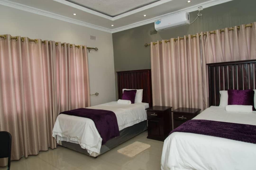 848 Guest House วิกตอเรียฟอลส์ ภายนอก รูปภาพ